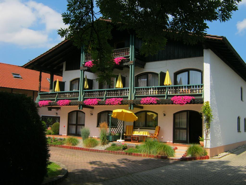 Landhaus Cornelia Bad Birnbach Bagian luar foto